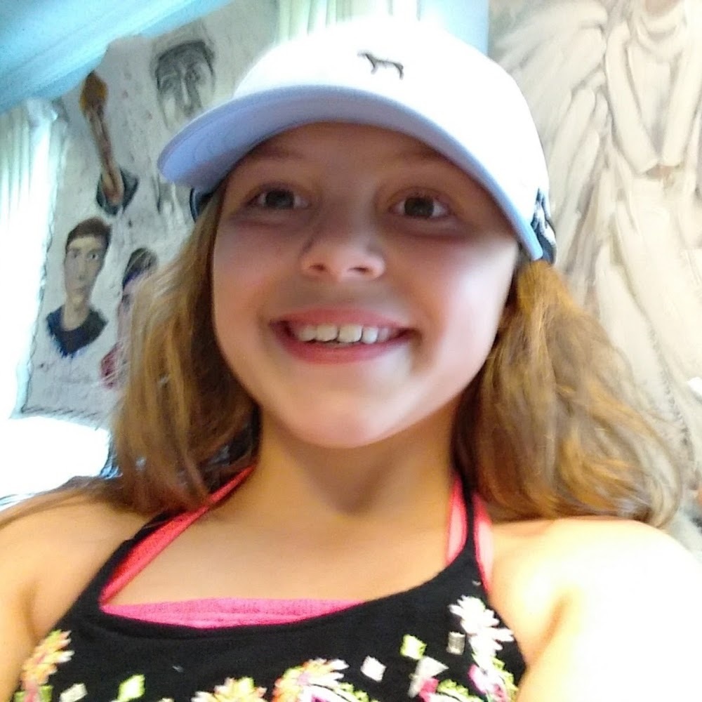 Meet your Posher, Sidney